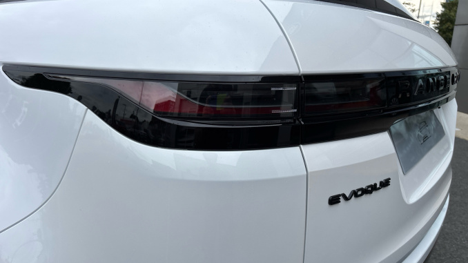 Land Rover Range Rover Evoque 2.0 D200 Hoxton Edition 5dr Auto Diesel Hatchback - Image 19